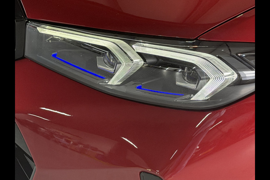 BMW 3 Serie Touring 330e XDrive AUT / Pan Dak / Head Up / HK / Trekh