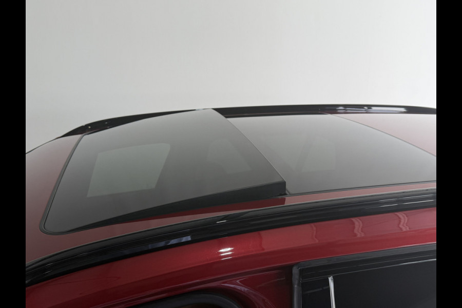 BMW 3 Serie Touring 330e XDrive AUT / Pan Dak / Head Up / HK / Trekh