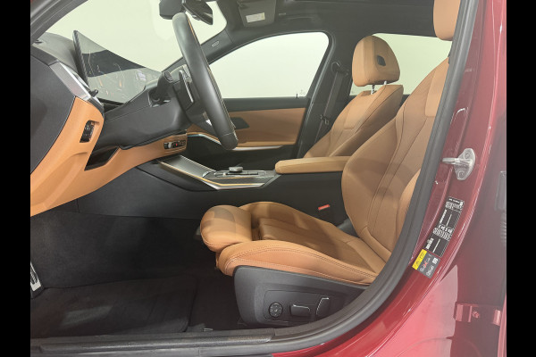 BMW 3 Serie Touring 330e XDrive AUT / Pan Dak / Head Up / HK / Trekh