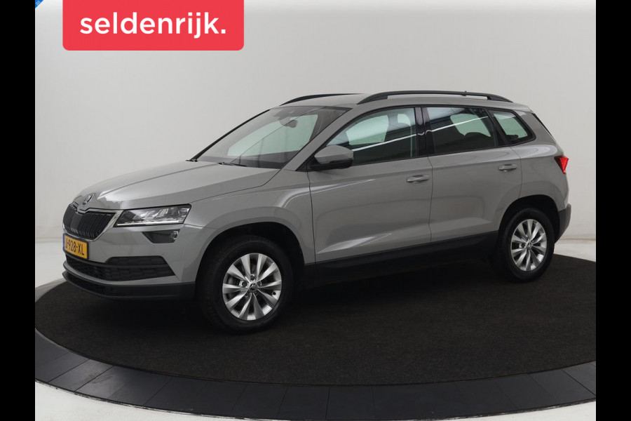 Škoda Karoq 1.5 TSI Business Edition | Stoelverwarming | Adaptive cruise | DAB | Carplay | Keyless | Full LED | Navigatie | Parkeerhulp | Side Assist | Climate control | Bluetooth