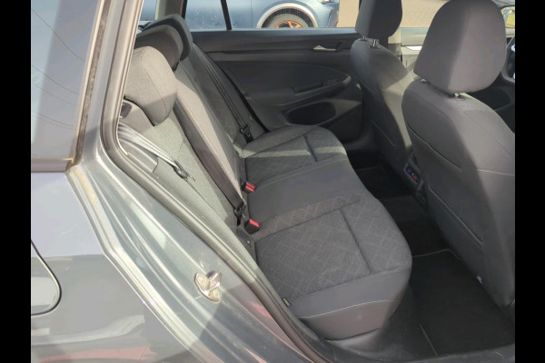 Volkswagen Golf Variant 1.0 eTSI 110pk DSG Life Comfort | LED | Navigatie | ACC | Android-Carplay | PDC