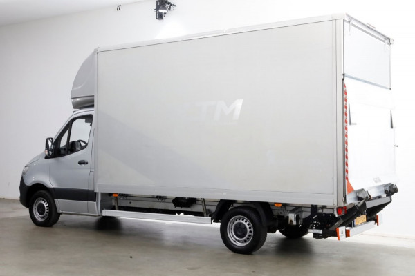 Mercedes-Benz Sprinter 317 CDI 170pk 9G Automaat Bakwagen met laadklep H232cm 12-2023