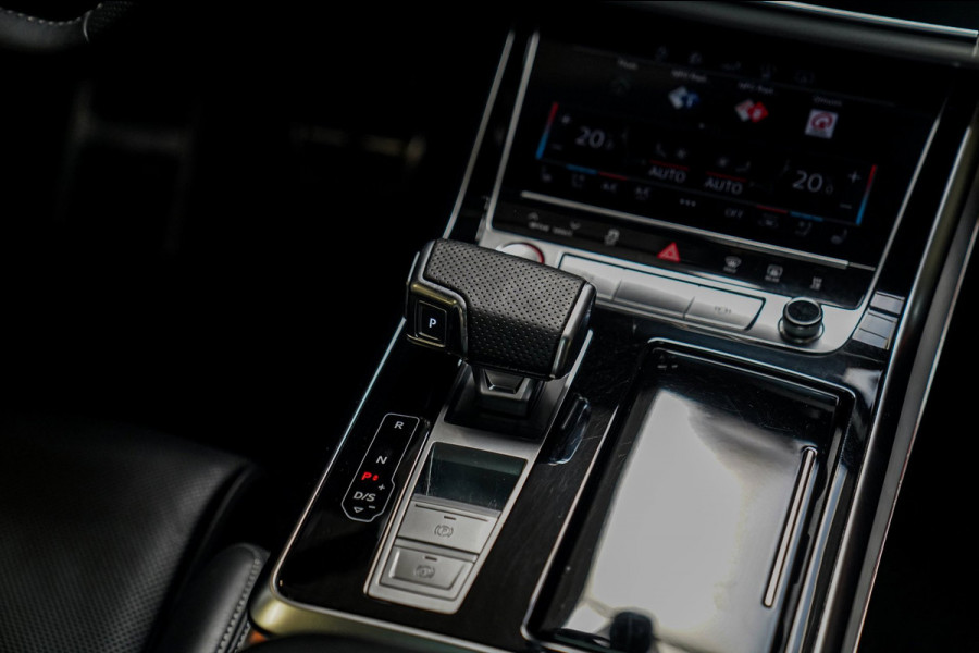 Audi SQ8 4.0 TDI SQ8 Quattro | Panorama | Trekhaak | Bang&Olufsen | Massage | Memory | Head up Display | LED | Dealer Onderhouden
