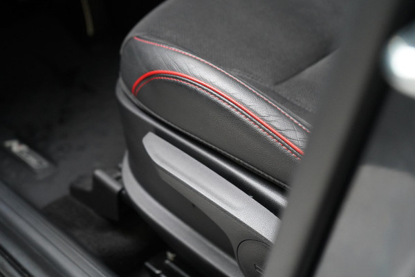 Hyundai Tucson 1.6 T-GDi PHEV N Line Sky 4WD | SoH 100% | Trekhaak | Stoelverwarming | Keyless | Adaptive | Panoramadak