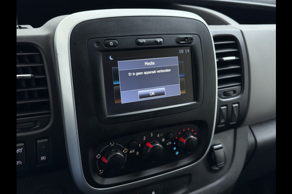 Renault Trafic DCI 126PK 3-Pers. EURO 6 Trekhaak Navi Airco Cruise Control Imperial Bluetooth Pdc Comfort Energy Achterdeuren Schuifdeur Betonplex Vloer Inbouwkasten 1.6dCi T29 L1H1 1e Eigenaar 2.000KG Trekgewicht Origineel Nederlandse Bus