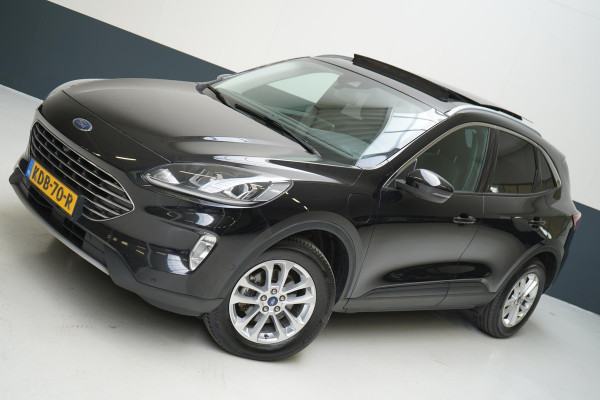 Ford Kuga 2.5 PHEV Titanium | Panoramadak | Trekhaak | Adaptive cruise | Climate control | Stoelverwarming