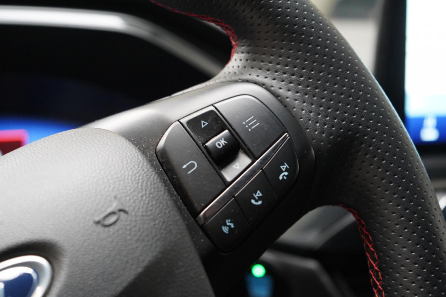 Ford Kuga 2.5 PHEV ST-Line | Blind spot | Navigatie | Adaptive cruise | Camera | Apple Carplay | Keyless | Stoelverwarming