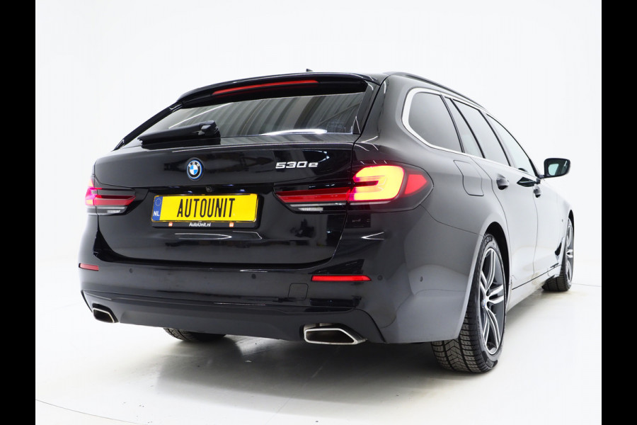 BMW 5 Serie Touring 530e Shadow Line | NL auto | Leder | LaserLED | Camera | Memory | Dodehoek | Cruise | DAB | Carplay