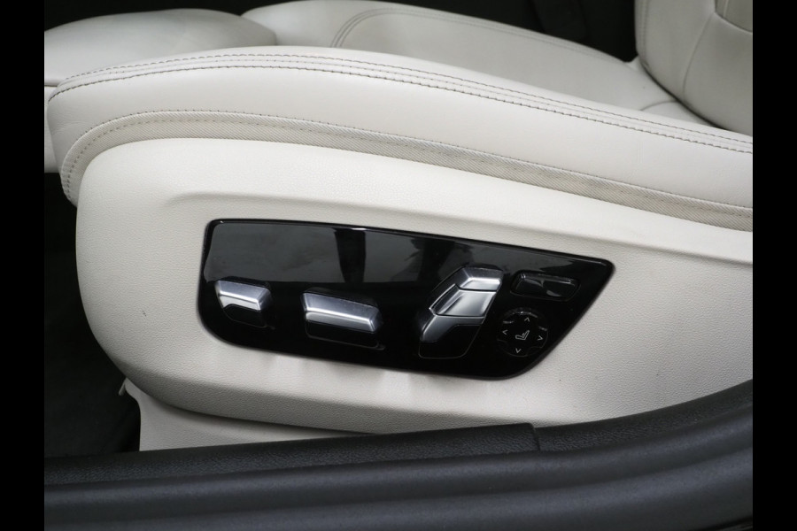 BMW 5 Serie Touring 530e Shadow Line | NL auto | Leder | LaserLED | Camera | Memory | Dodehoek | Cruise | DAB | Carplay
