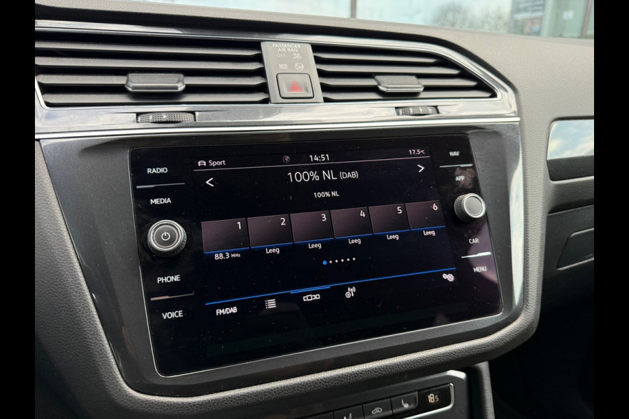 Volkswagen Tiguan Allspace 1.5 TSI Highline Business R 7p.- Automaat - Leder - Navi - Org.NL