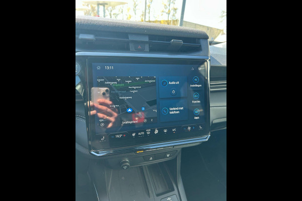 Ford Puma 1.0 EcoBoost Hybrid Titanium | Trekhaak | Stoel + Stuurverwarming | Lichtmetalen Velgen |