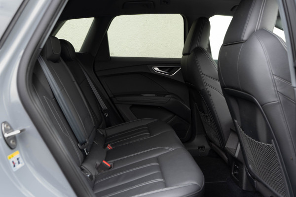 Audi Q4 e-tron 50 Quattro / Standkachel/ Adaptive Cruise Control/ Head-Up Display/ 221kW (300PK)