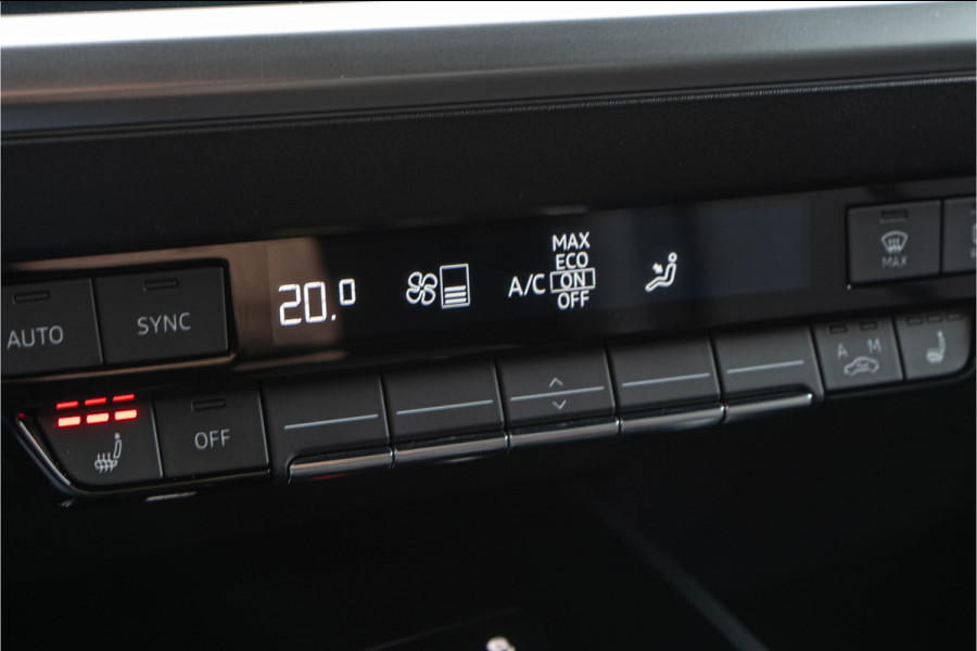 Audi Q4 e-tron 50 Quattro / Standkachel/ Adaptive Cruise Control/ Head-Up Display/ 221kW (300PK)