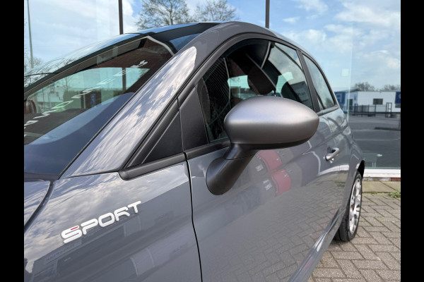 Fiat 500 1.0 Hybrid Sport - Navi Apple/Android - Climate - Parkeerhulp - Org.NL