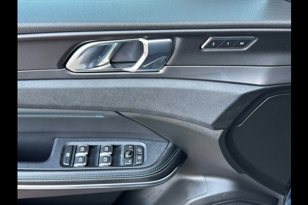 Lynk & Co 01 1.5 Aut Navi Clima Camera Carplay Pano