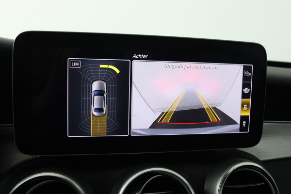 Mercedes-Benz C-Klasse 180 Solution AMG (PANORAMADAK, MULTIBEAM LED, SFEERVERLICHTING, NIGHTPAKKET, PDC, CAMERA, NAVIGATIE)