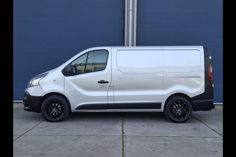 Renault Trafic 1.6 dCi T27 L1H1 Générique AIRCO / CRUISE CONTROLE / NAVI / TREKHAAK / EURO 6 / MARGE AUTO !!!