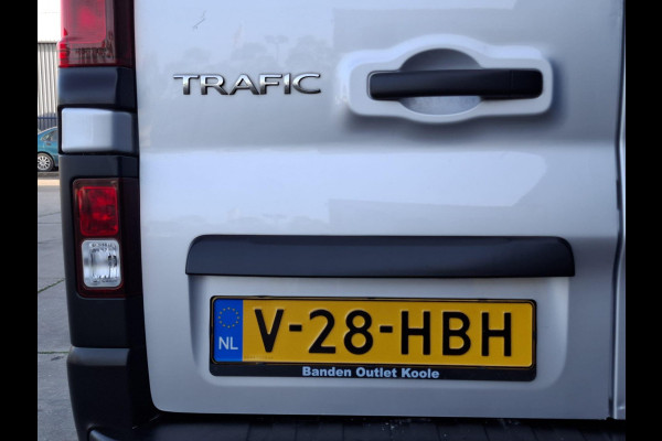 Renault Trafic 1.6 dCi T27 L1H1 Générique AIRCO / CRUISE CONTROLE / NAVI / TREKHAAK / EURO 6 / MARGE AUTO !!!