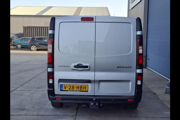 Renault Trafic 1.6 dCi T27 L1H1 Générique AIRCO / CRUISE CONTROLE / NAVI / TREKHAAK / EURO 6 / MARGE AUTO !!!