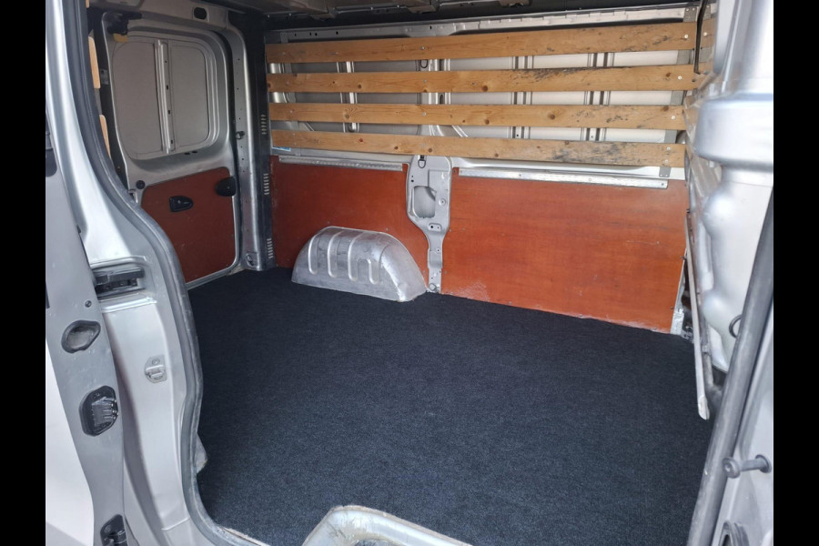 Renault Trafic 1.6 dCi T27 L1H1 Générique AIRCO / CRUISE CONTROLE / NAVI / TREKHAAK / EURO 6 / MARGE AUTO !!!