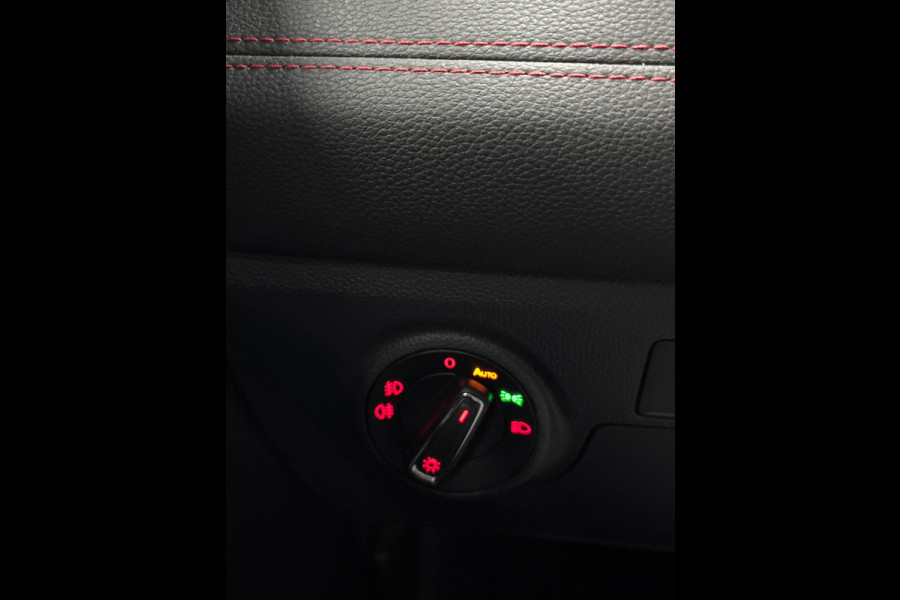 Seat Ibiza 1.0 TSI FR Business Intense CarPlay, Stoelverwarming, ECC