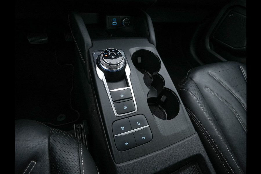 Ford Kuga 2.5 PHEV Vignale (Plug-In) (INCL-BTW) Aut. *HEAD-UP | LEATHER | DIGI-COCKPIT | FULL-LED | KEYLESS | DAB | CARPLAY | NAVI-FULLMAP | MEMORY-PACK | HEATED-COMFORTSEATS | PRIVACYGLASS | TOWBAR | 18''ALU*