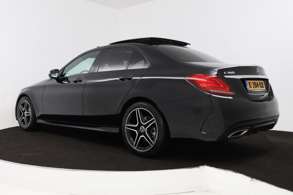 Mercedes-Benz C-Klasse 180 Business Solution AMG (PANORAMADAK, ADAPTIVE CRUISE, STOELVERWARMING, PDC, CAMERA, NAVIGATIE)