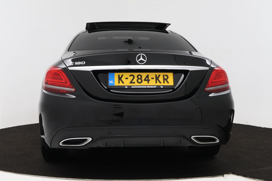 Mercedes-Benz C-Klasse 180 Business Solution AMG (PANORAMADAK, ADAPTIVE CRUISE, STOELVERWARMING, PDC, CAMERA, NAVIGATIE)