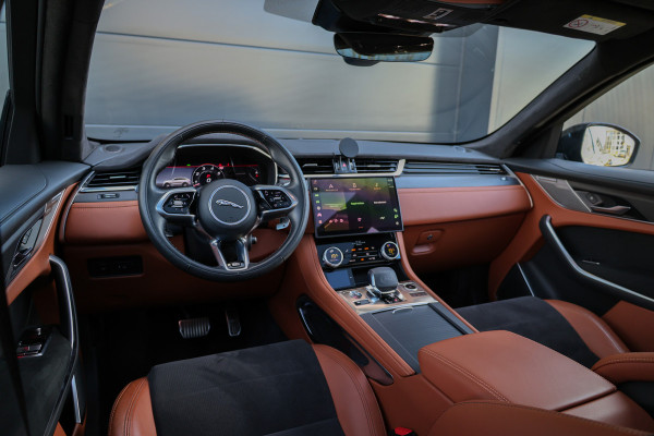 Jaguar F-Pace 5.0 V8 S/C AWD SVR | UNIEK! | DEALER ONDH | BRITISH RACING GREEN | COBRA EXHAUST | STOELKOELING | 360 |