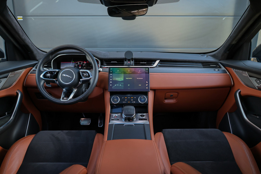 Jaguar F-Pace 5.0 V8 S/C AWD SVR | UNIEK! | DEALER ONDH | BRITISH RACING GREEN | COBRA EXHAUST | STOELKOELING | 360 |