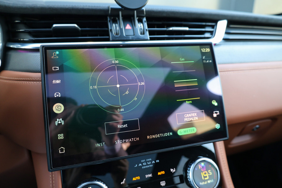 Jaguar F-Pace 5.0 V8 S/C AWD SVR | UNIEK! | DEALER ONDH | BRITISH RACING GREEN | COBRA EXHAUST | STOELKOELING | 360 |