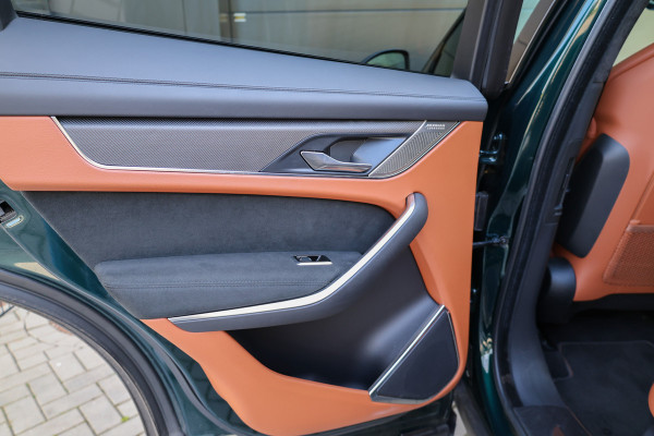 Jaguar F-Pace 5.0 V8 S/C AWD SVR | UNIEK! | DEALER ONDH | BRITISH RACING GREEN | COBRA EXHAUST | STOELKOELING | 360 |