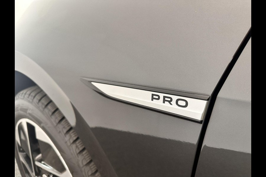 Volkswagen ID.3 Pro 58 kWh SOH 91% Airco ECC Navi Carplay Adaptive Cruise Control 18" LM Velgen East Derry Full LED PDC