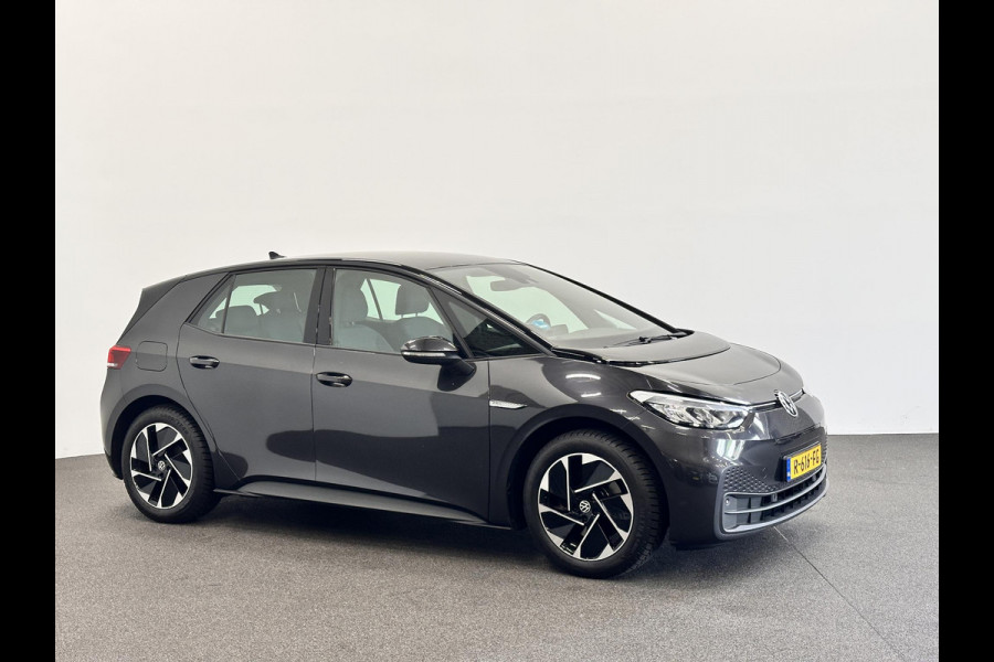 Volkswagen ID.3 Pro 58 kWh SOH 91% Airco ECC Navi Carplay Adaptive Cruise Control 18" LM Velgen East Derry Full LED PDC