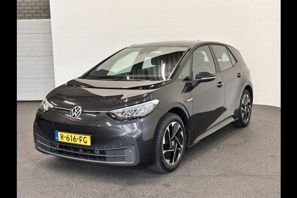 Volkswagen ID.3 Pro 58 kWh SOH 91% Airco ECC Navi Carplay Adaptive Cruise Control 18" LM Velgen East Derry Full LED PDC