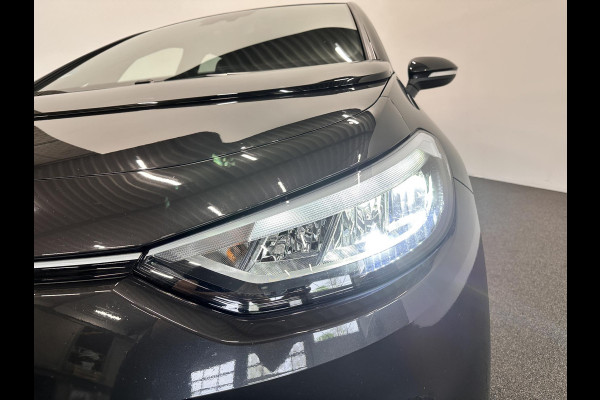 Volkswagen ID.3 Pro 58 kWh SOH 91% Airco ECC Navi Carplay Adaptive Cruise Control 18" LM Velgen East Derry Full LED PDC