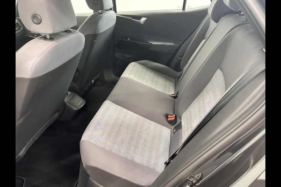 Volkswagen ID.3 Pro 58 kWh SOH 91% Airco ECC Navi Carplay Adaptive Cruise Control 18" LM Velgen East Derry Full LED PDC