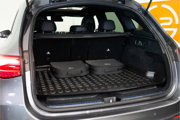 Mercedes-Benz GLC 300e 4MATIC AMG 313PK | Pano | Burmester | Memory | Sfeer | Trekhaak | 12 MND Garantie