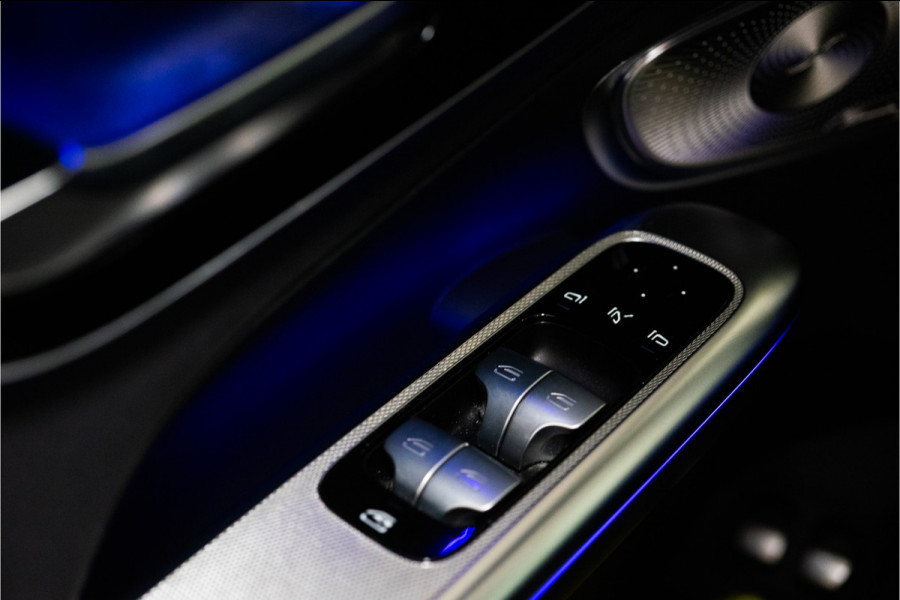 Mercedes-Benz GLC 300e 4MATIC AMG 313PK | Pano | Burmester | Memory | Sfeer | Trekhaak | 12 MND Garantie