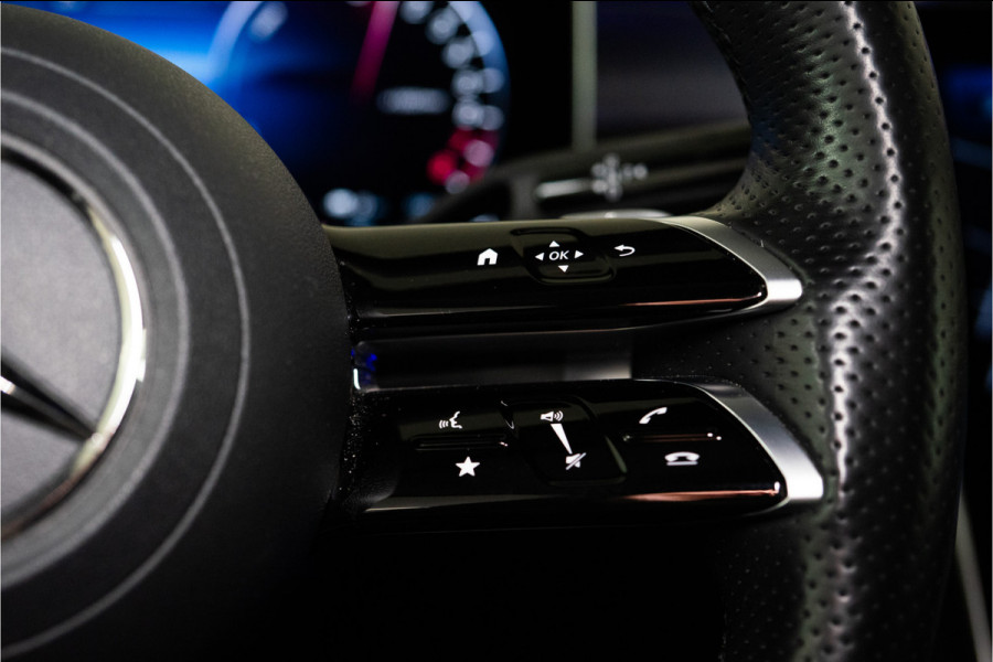 Mercedes-Benz GLC 300e 4MATIC AMG 313PK | Pano | Burmester | Memory | Sfeer | Trekhaak | 12 MND Garantie