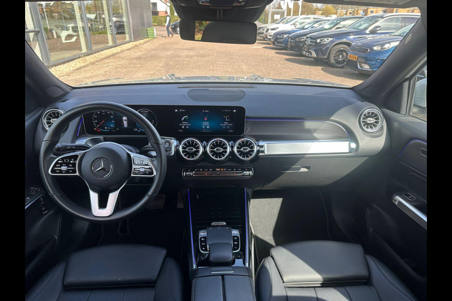 Mercedes-Benz Glb 200 Business Solution Luxury 163pk | Dodehoeksensoren | Elektrische Achterklep | Volledig Leder | Stoelverwarming | Achteruitrijcamera | Eerste eigenaar