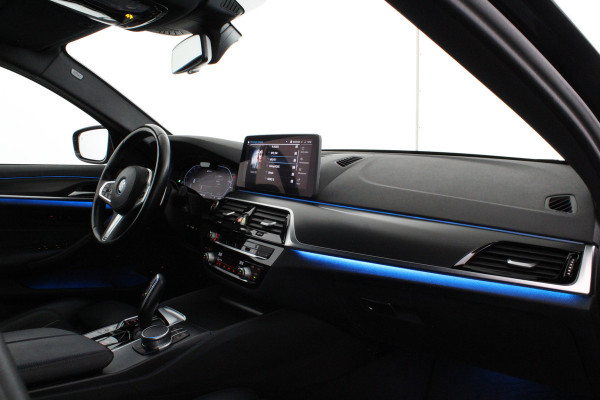 BMW 5 Serie Touring 530e xDrive High Executive M Sport > Shadow-Line/Driving Assistant Professional
