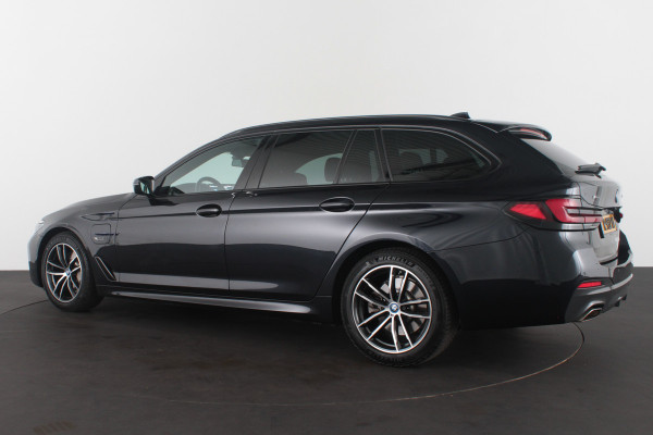 BMW 5 Serie Touring 530e xDrive High Executive M Sport > Shadow-Line/Driving Assistant Professional