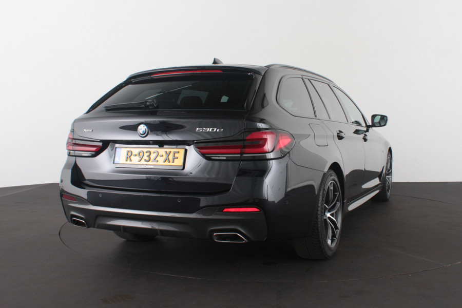 BMW 5 Serie Touring 530e xDrive High Executive M Sport > Shadow-Line/Driving Assistant Professional