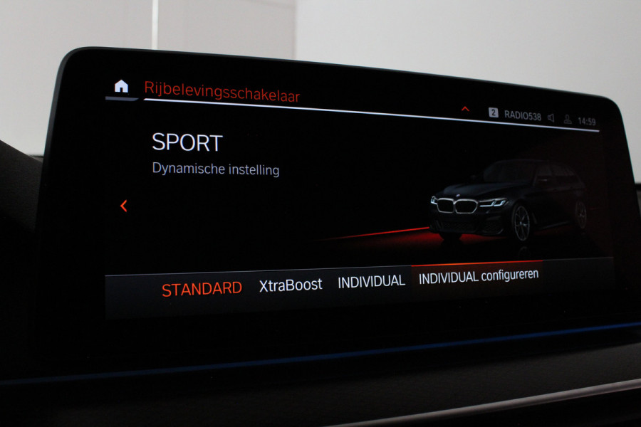 BMW 5 Serie Touring 530e xDrive High Executive M Sport > Shadow-Line/Driving Assistant Professional