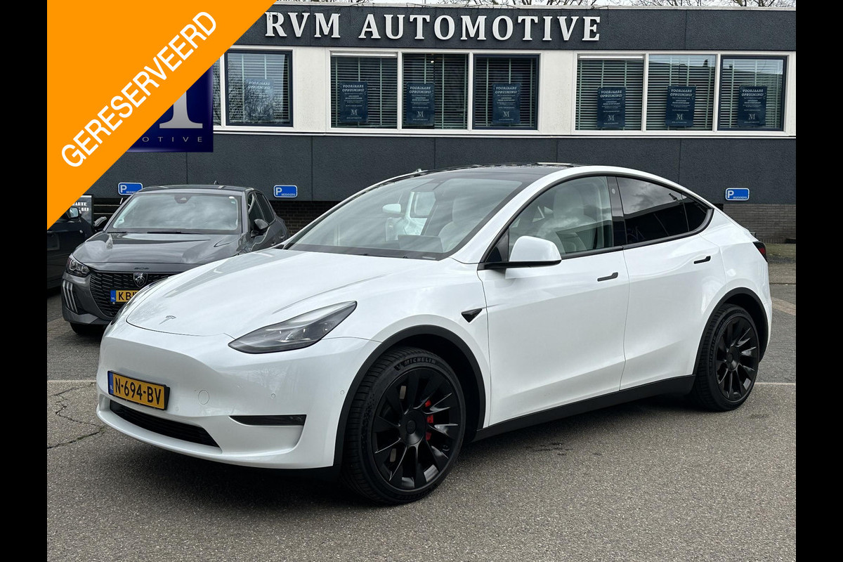 Tesla Model Y Long Range AWD 75 kWh BTW| SOH 89% | VAN €33.900,- NU VOOR SLECHTS €31.877,- Uw LENTEVOORDEEL €2.023,- |ORGINELE AFN. TREKHAAK TESLA| 20 INCH!|