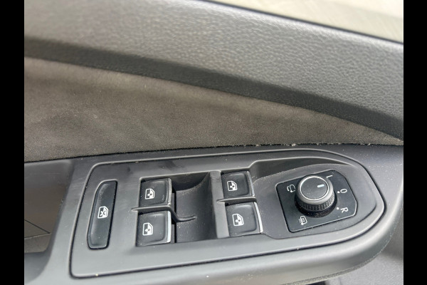 Volkswagen Golf 1.0 TSI Life Business MEMORY |VIRTUAL | ACC