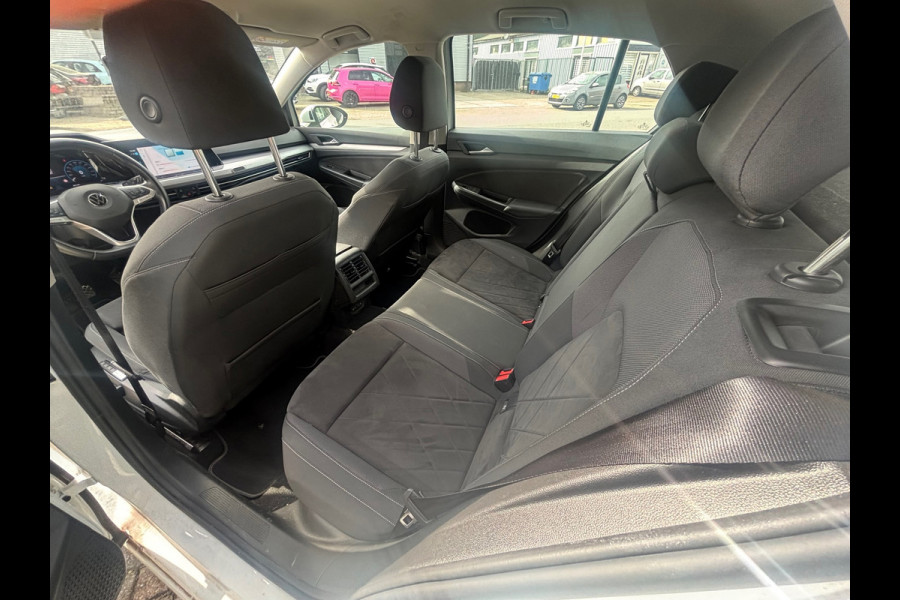 Volkswagen Golf 1.0 TSI Life Business MEMORY |VIRTUAL | ACC