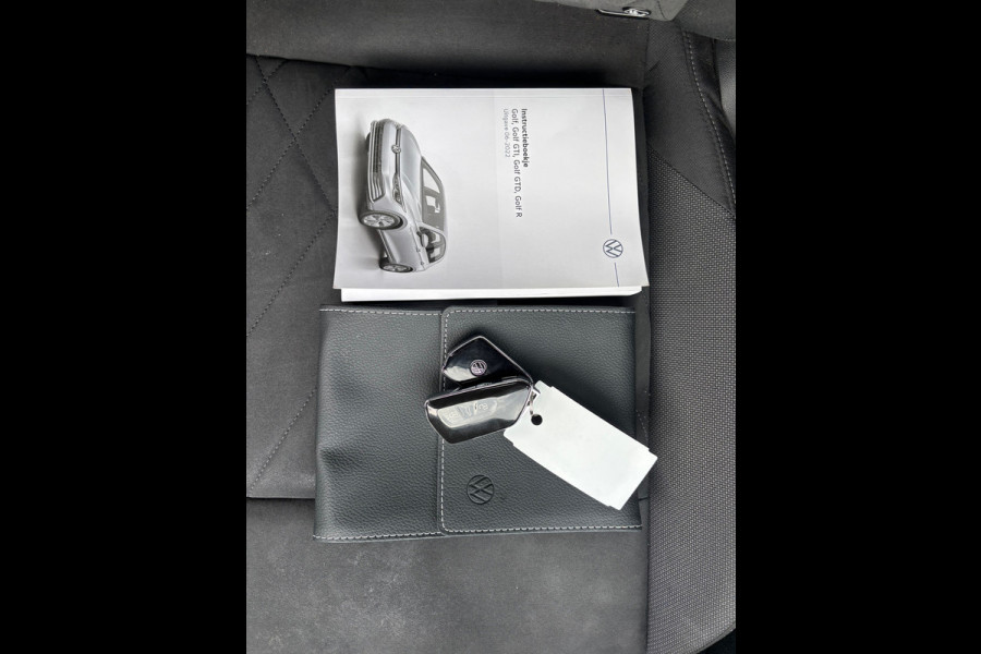 Volkswagen Golf 1.0 TSI Life Business MEMORY |VIRTUAL | ACC