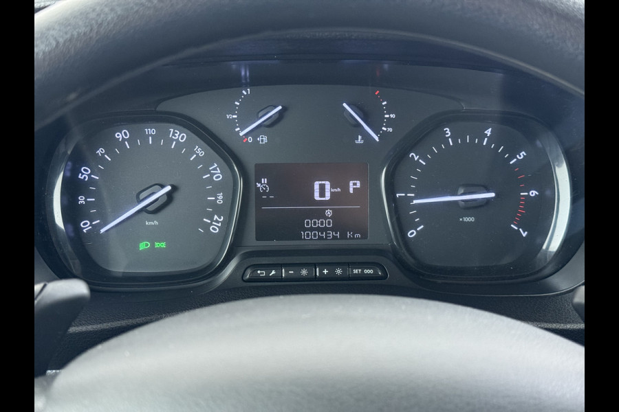 Opel Vivaro 2.0CDTi 145PK AUT-8 L3H1 3-Pers.*Bott inrichting* EURO-6 Navi Pdc ECC Apple Carplay Android Cruise Control Airco DAB Edition Betonplexvloer Bott-Inbouwkasten! Wandbetimmering Verlichting Achterdeuren Schuifdeur 1e Eigenaar Origineel Nederlandse Bus 2.500 trekvermogen! EURO-6